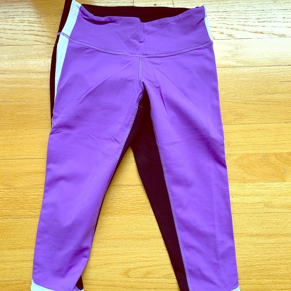 Lululemon yoga crop